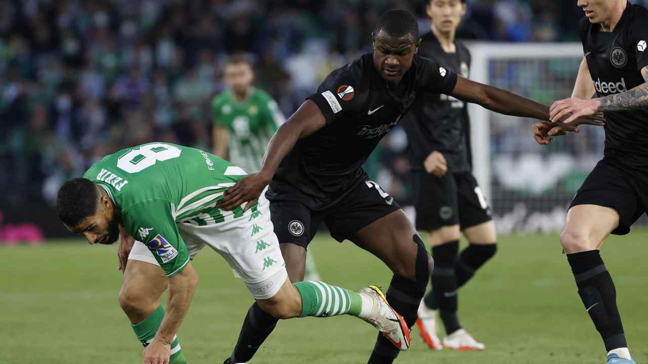 Calciomercato Roma, fuori una big: contatti sospesi