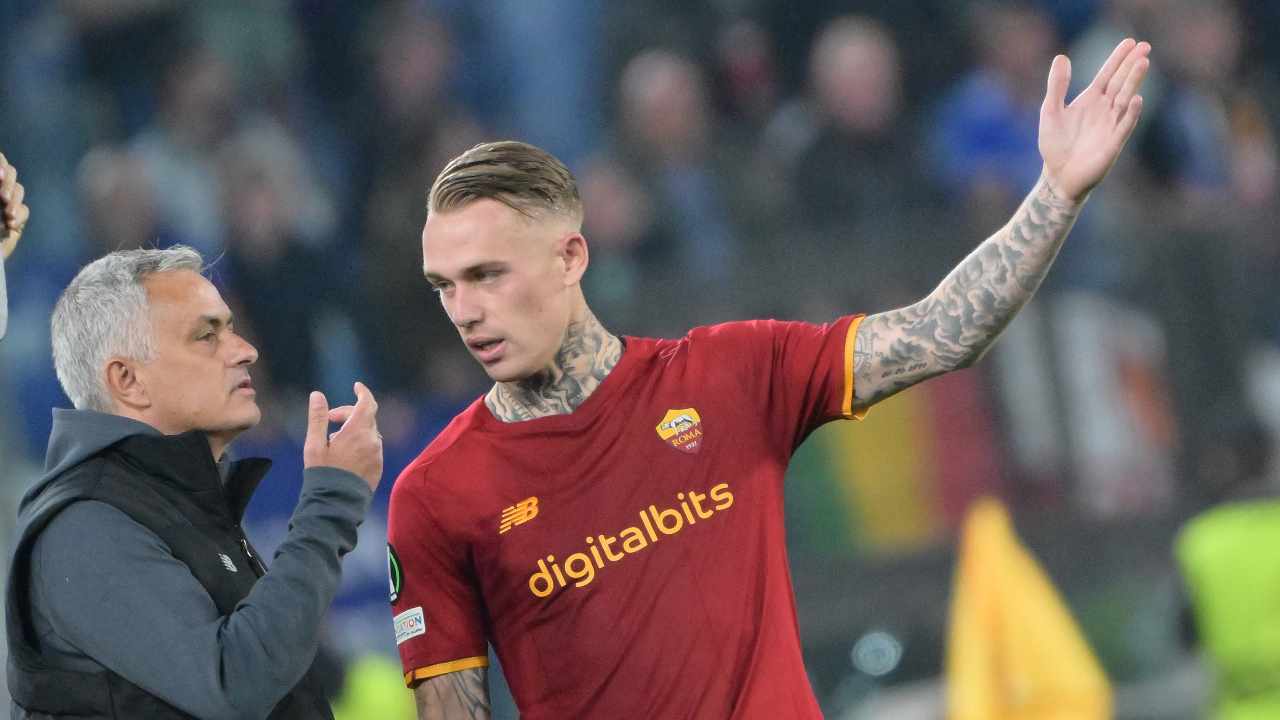 Calciomercato Roma, addio Karsdorp: la scelta verso il Giappone
