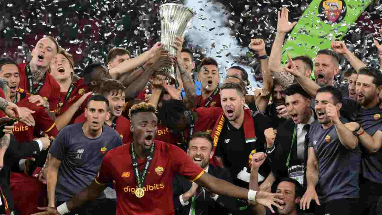 Miglior club 🥇 dell'anno: la Roma vola ✈ a Dubai per i Globe Soccer Awards
