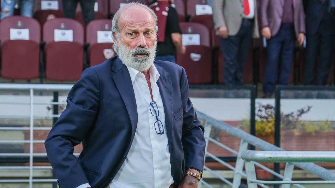 Calciomercato Roma, l'ex critica Mou 🗣️ : "Deve andarsene per forza" 🎙️