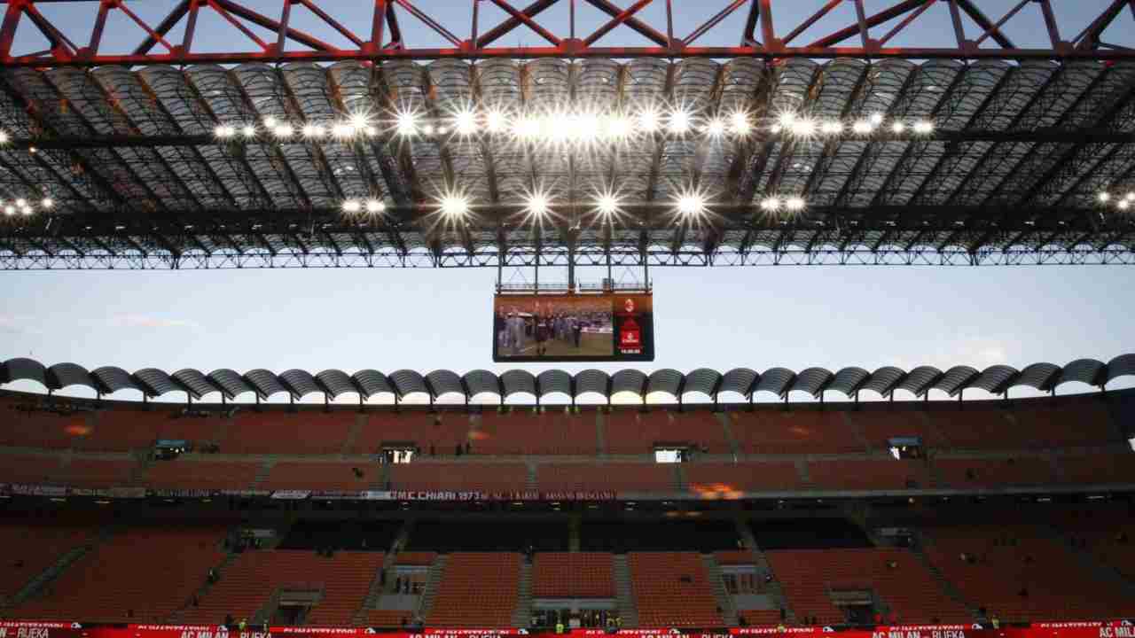 Serie A, crisi energetica: "Stop alle partite serali"