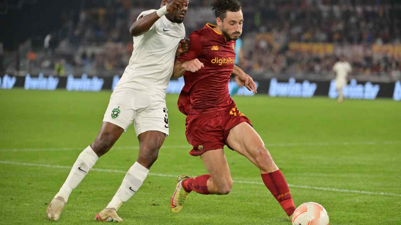 Calciomercato Roma, Mou cambia idea: via libera a una condizione