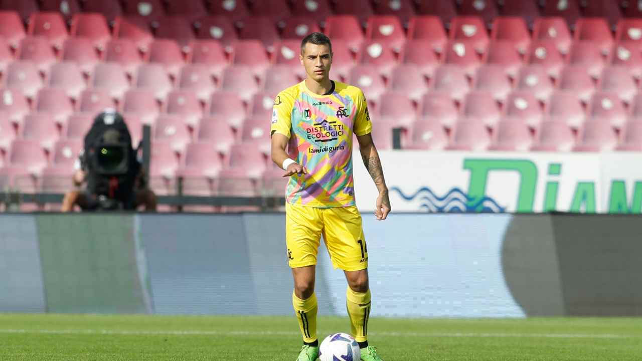 Calciomercato Roma, Simeone brucia tutti: addio Serie A