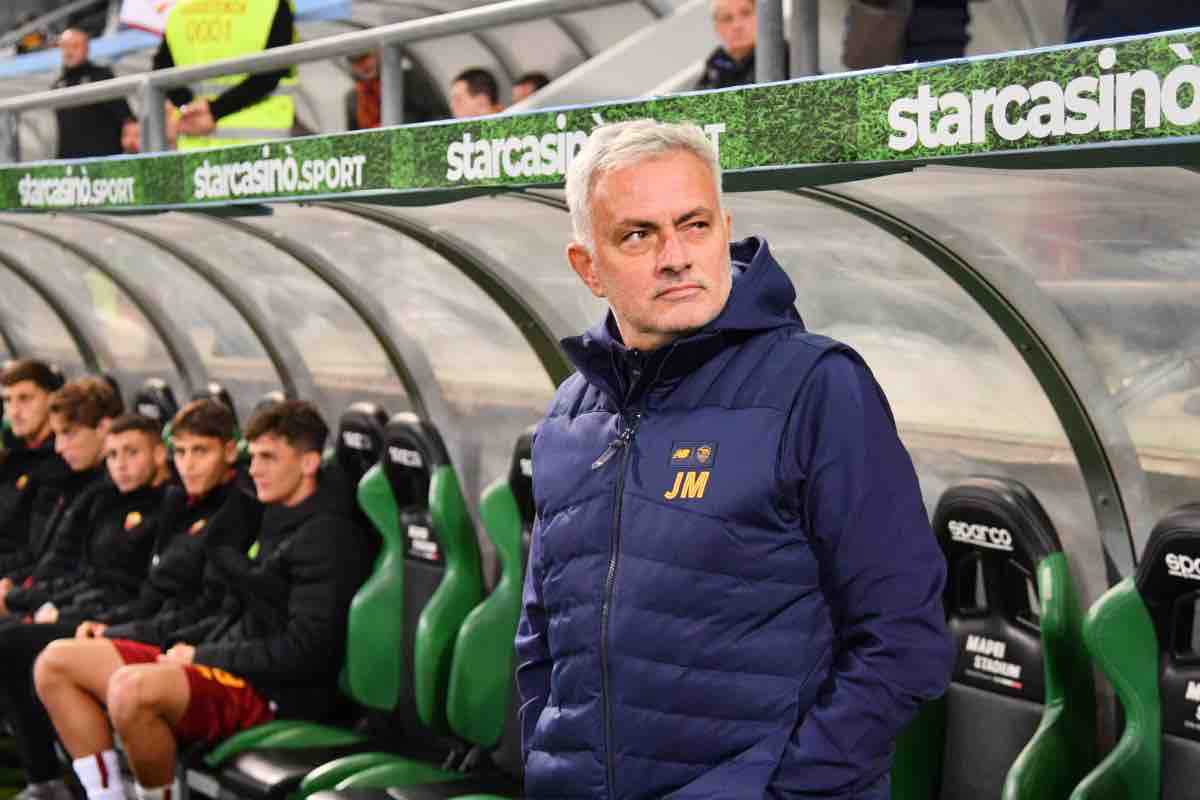 Roma-Cadice, le formazioni ufficiali: Mou lo rilancia dal 1'