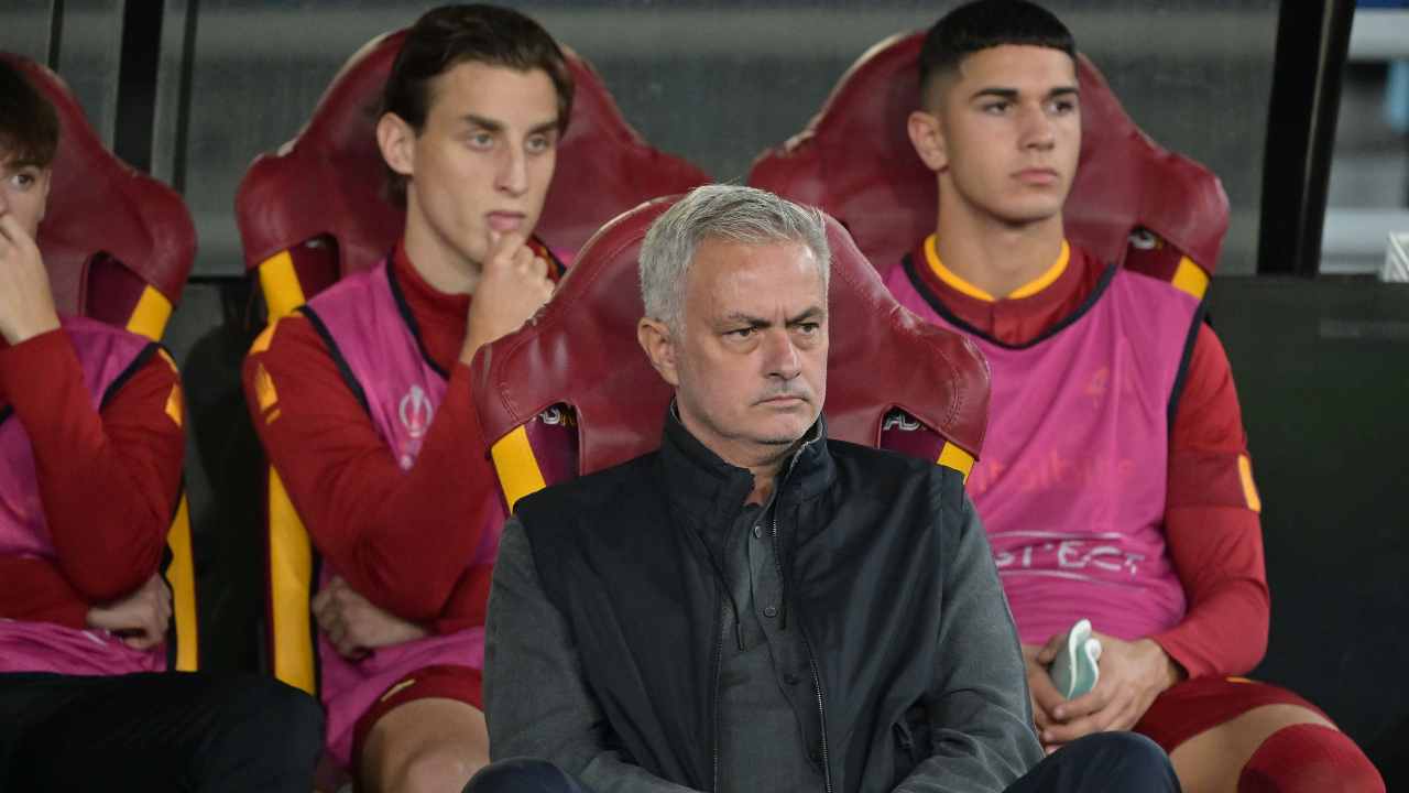 Calciomercato Roma, il nemico alle porte: doppio tradimento da ex