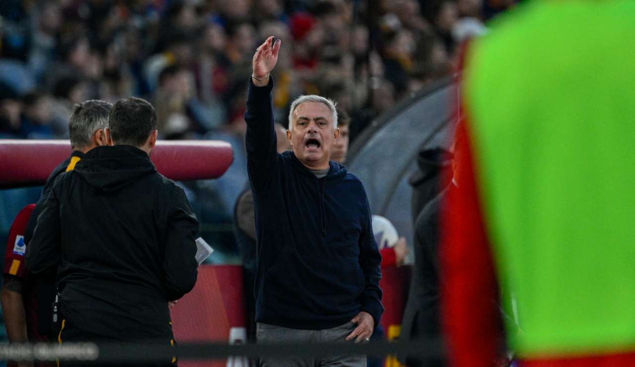 Calciomercato Roma, 25 milioni per il colpo in mezzo: asta in Serie A