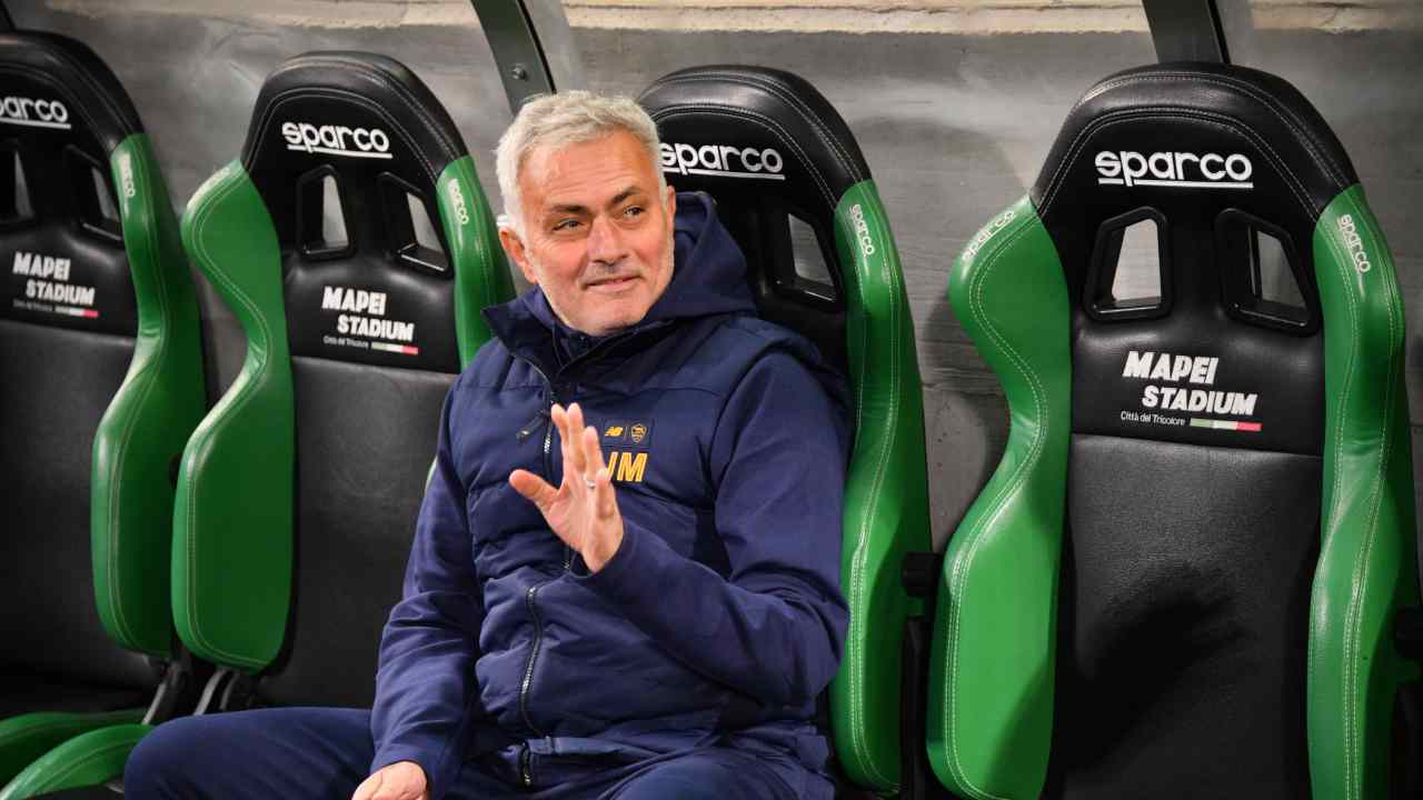 Trucchetto Mourinho, così vinceva le partite: "Gli arbitri non lo sapevano"