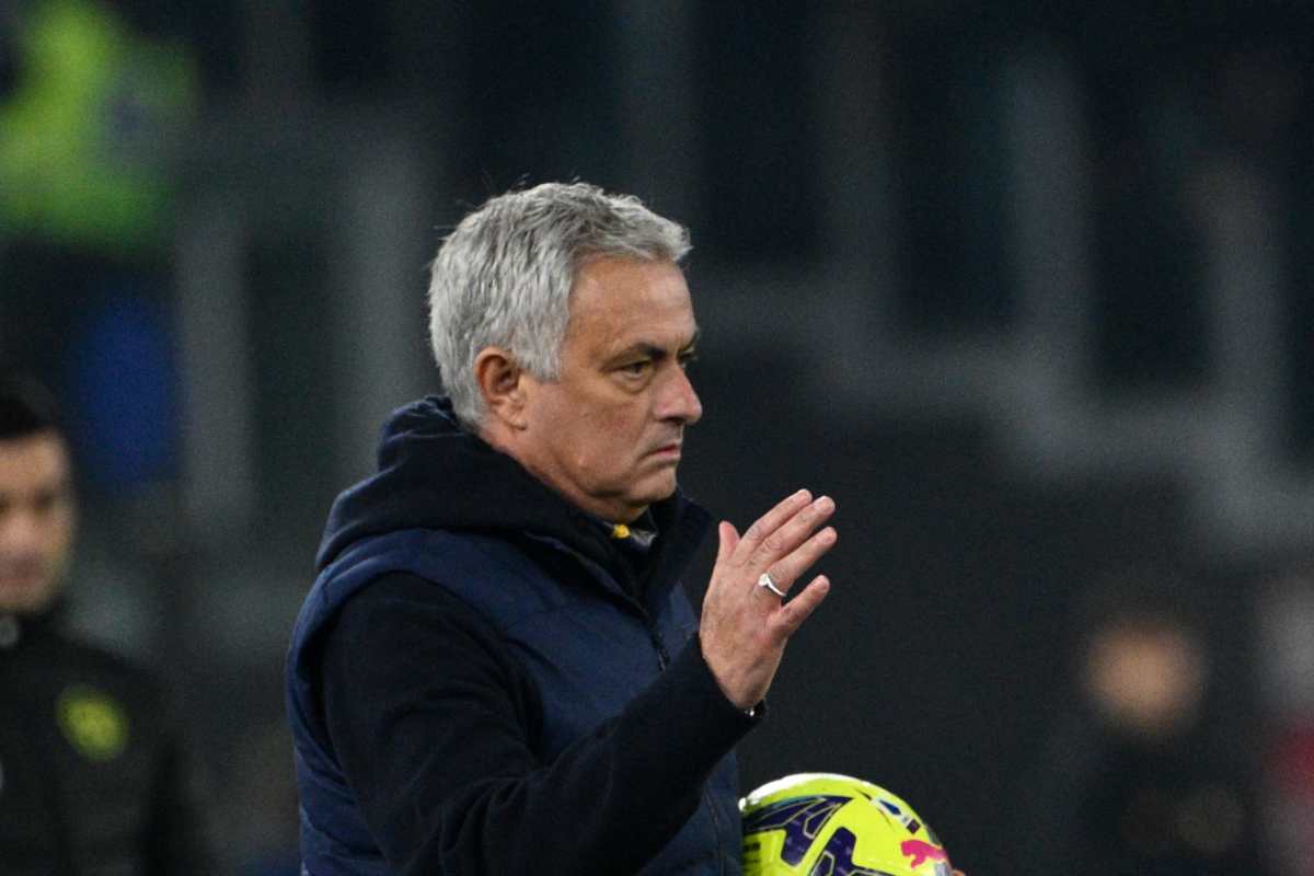 Napoli-Roma, Mourinho fiducioso: nuovo verdetto su Zaniolo
