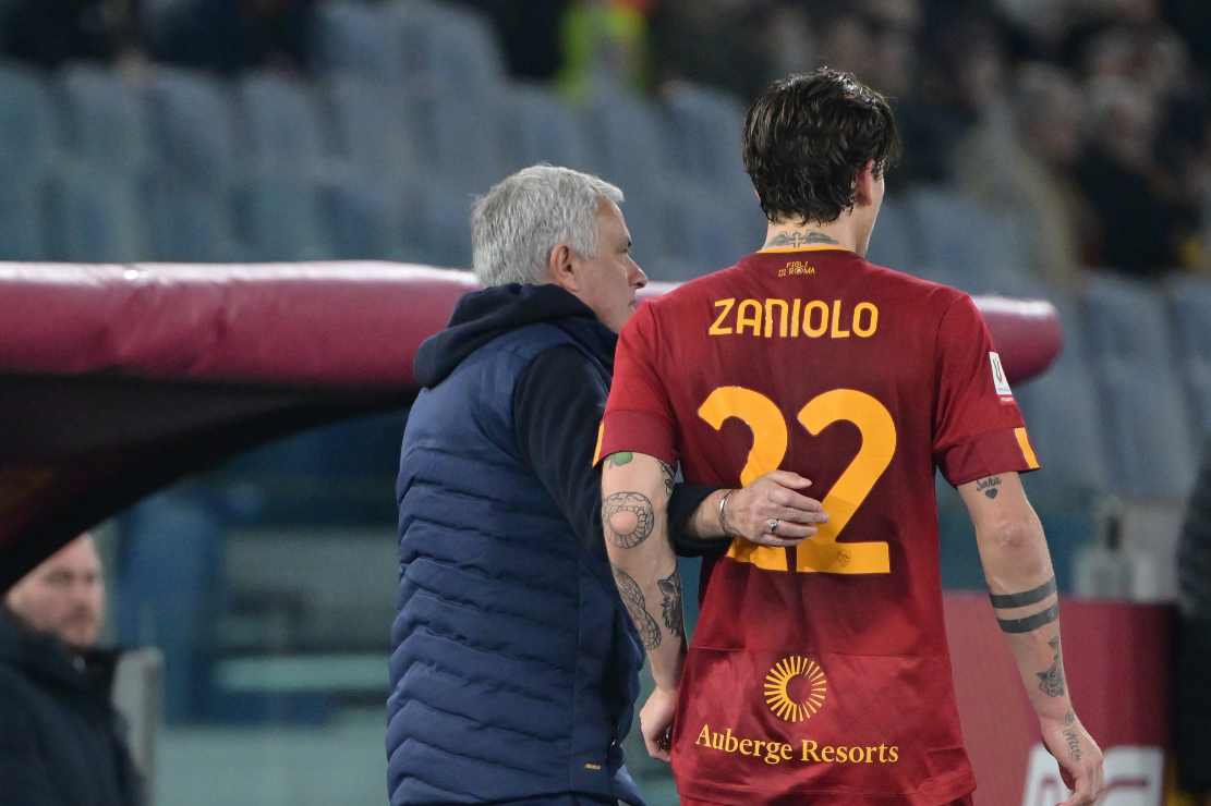 Zaniolo fischiato, Candela risponde a Mourinho