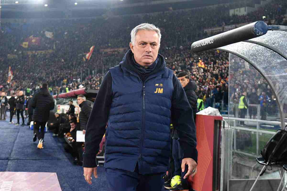 Spezia-Roma, titolare in dubbio: Mourinho ha già il sostituto