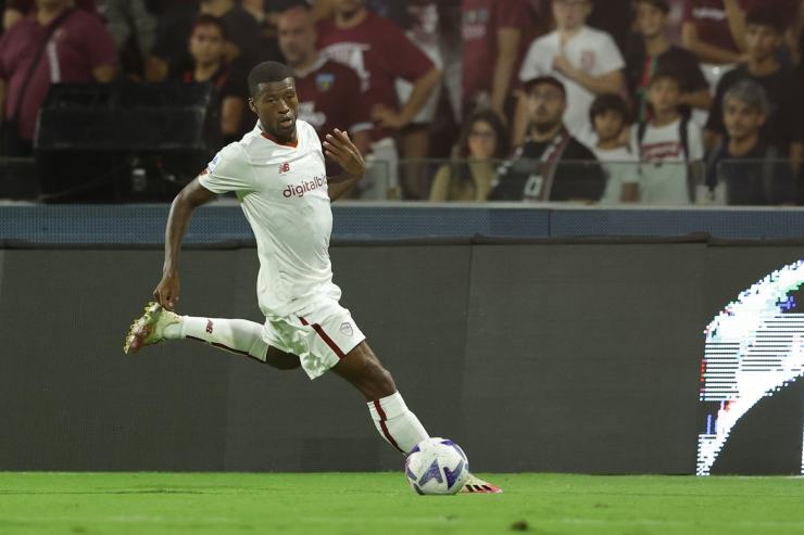 Roma, finalmente Wijnaldum: convocazione vicina