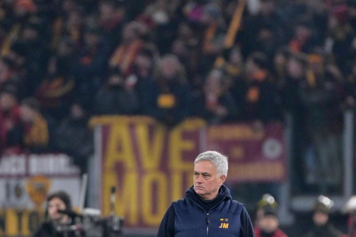Mourinho: "La Roma fa fatica". E su Zaniolo...