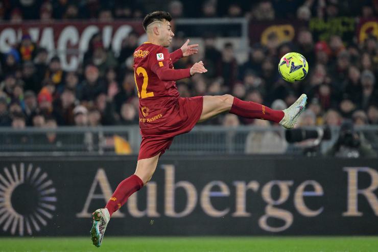 Calciomercato Roma, vuole solo Mourinho: doppia rinuncia per la firma