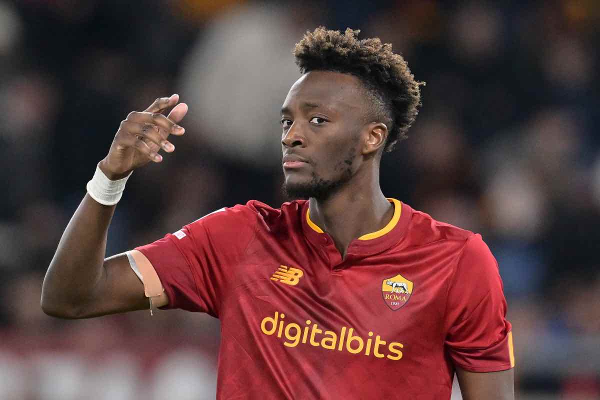 Calciomercato Roma, flop Vlahovic: bianconeri su Abraham