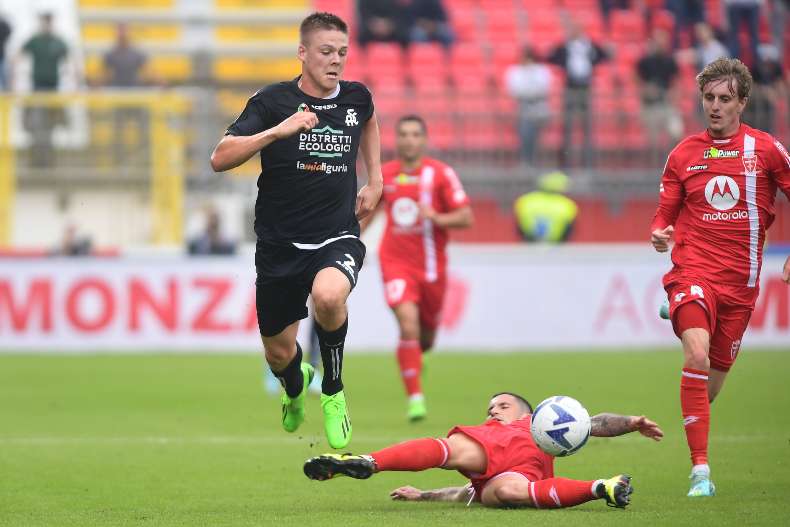 Calciomercato Roma, sfida a Inter e Juve: maxi intreccio in corsia