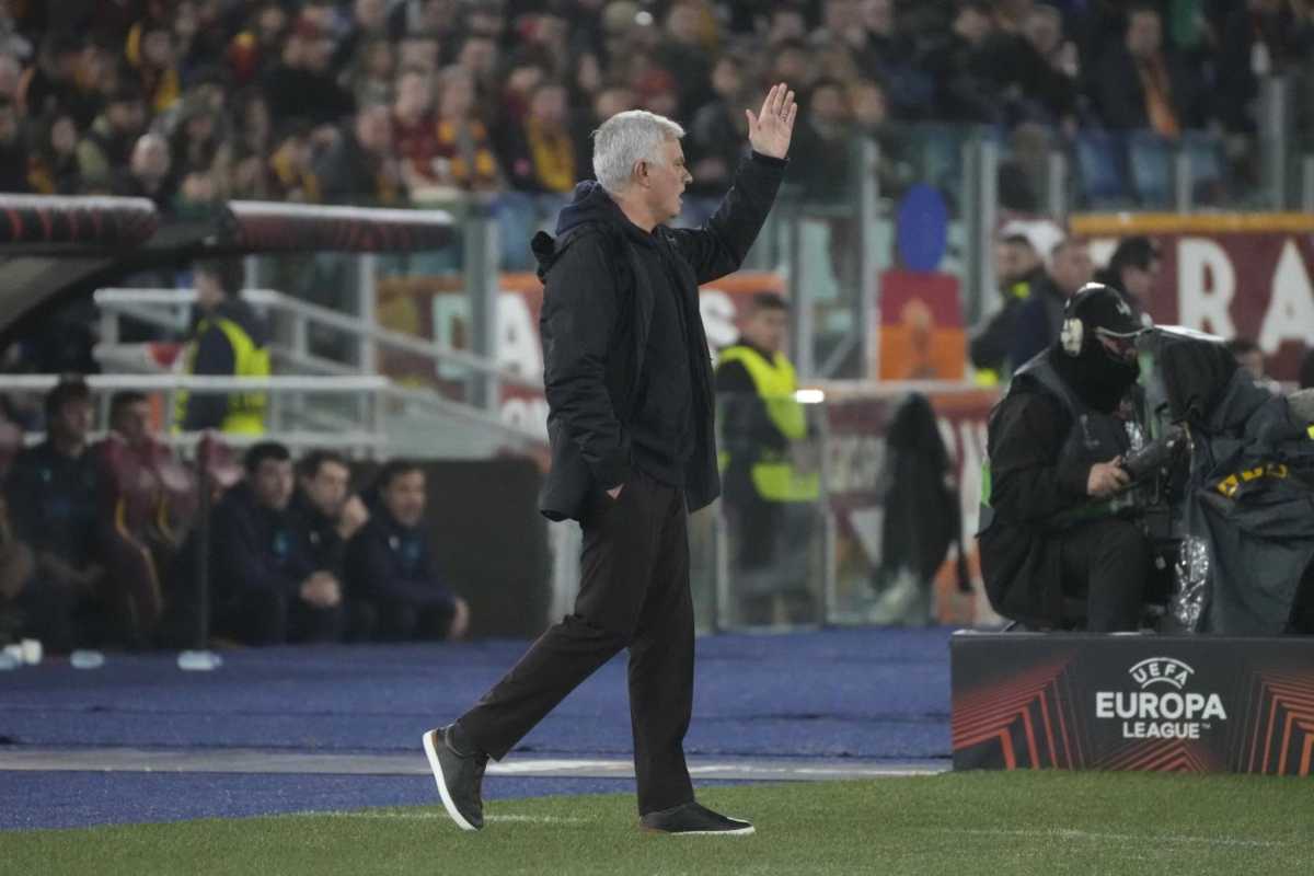 Mourinho, il dolce dopo la mazzata: "Con la Roma ha fatto un capolavoro"