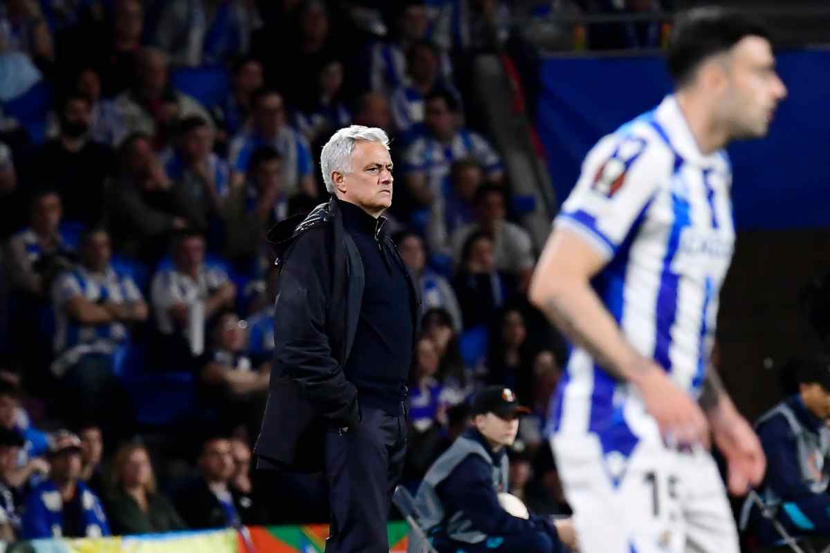 Roma, altra tegola per Mourinho: si opera domani