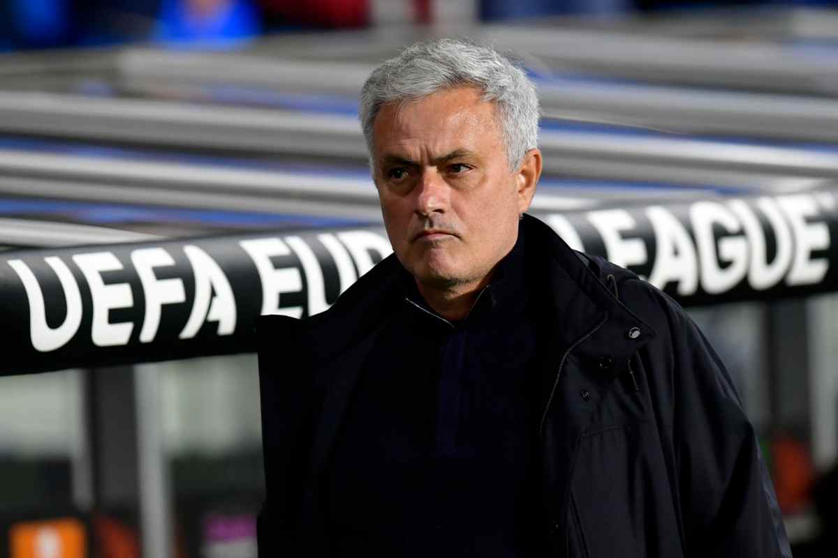 Roma, emergenza totale: tripla tegola per Mourinho