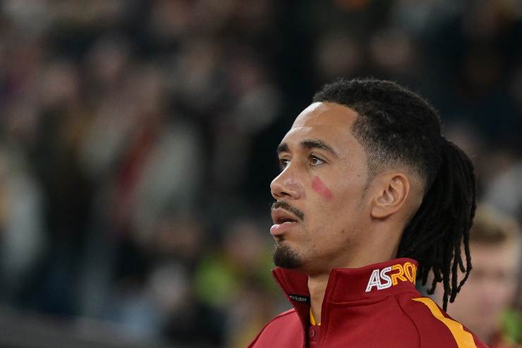 Calciomercato Roma, rinnovo Smalling: Pinto aumenta l'offerta