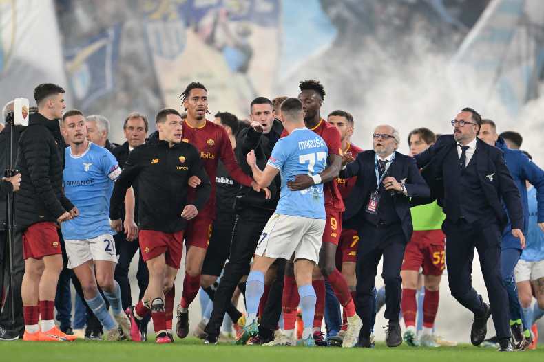 Roma, stangata UFFICIALE del Giudice Sportivo: 4 squalifiche e non solo