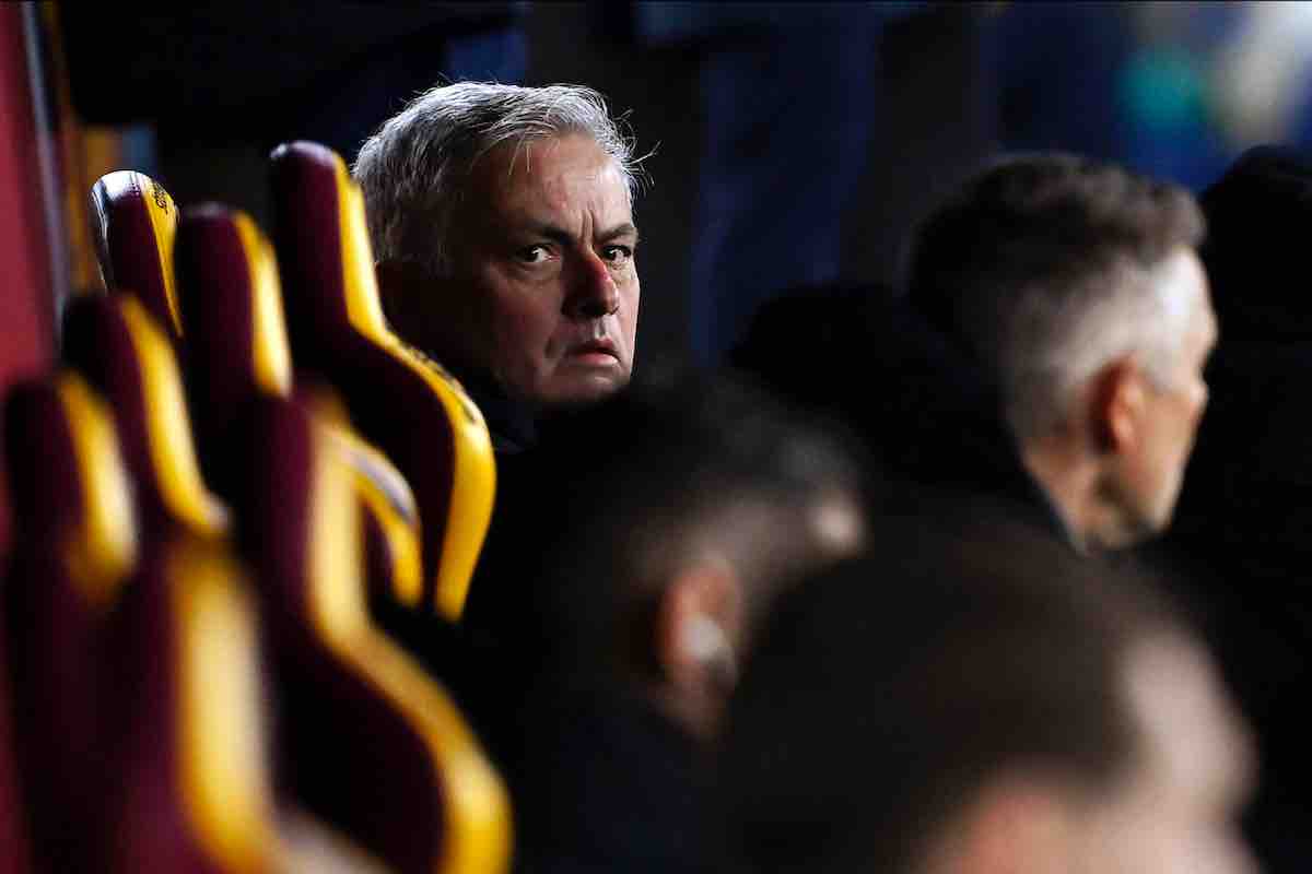 Roma-Sassuolo, le ultime da Trigoria: doppia tegola per Mourinho