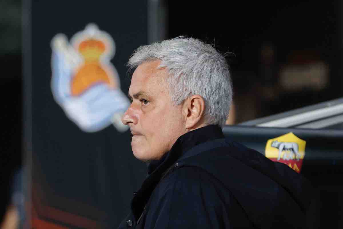 Calciomercato Roma, sorpasso e rush finale per la firma