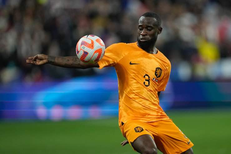 Feyenoord-Roma, la volata è iniziata: accordo e firma ufficiale