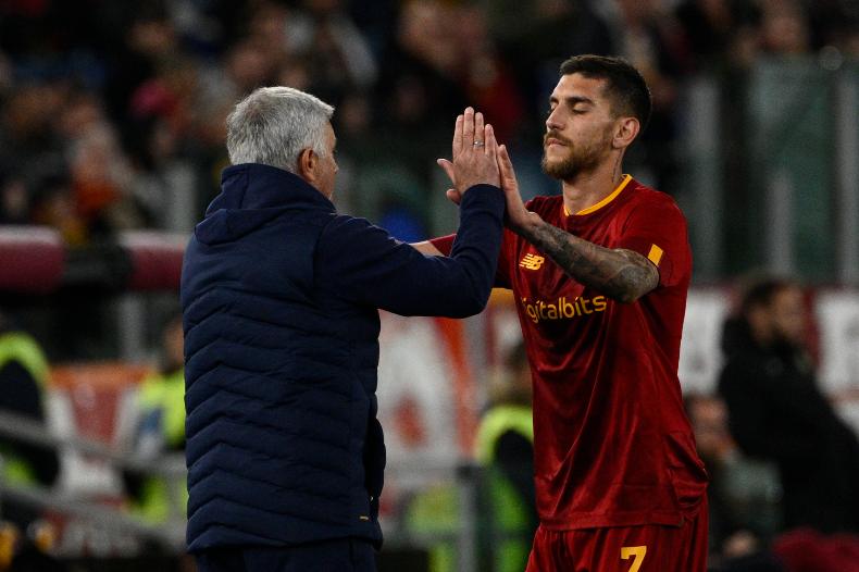 Roma-Udinese, Mou allo scoperto: la scelta del rigorista e l'annuncio su Dybala