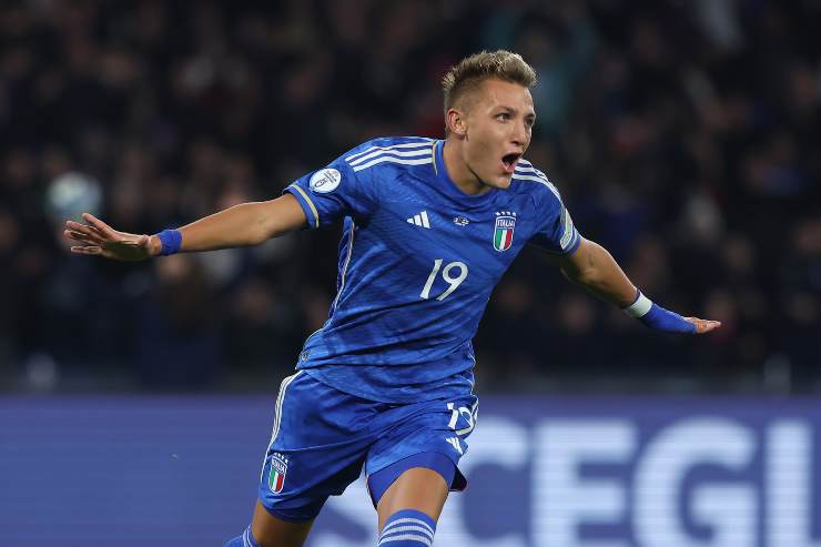 Calciomercato Roma, annuncio ufficiale del presidente: il bomber sarà venduto