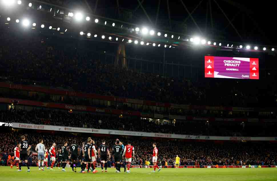 Var, la rivoluzione è storica: audio per i tifosi