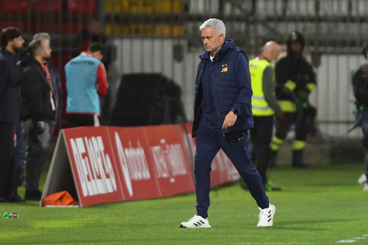 Mourinho via dalla Roma: "È ufficiale"