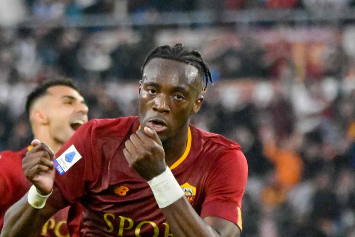 Calciomercato Roma, intreccio Abraham-Kane: ribaltone in Premier