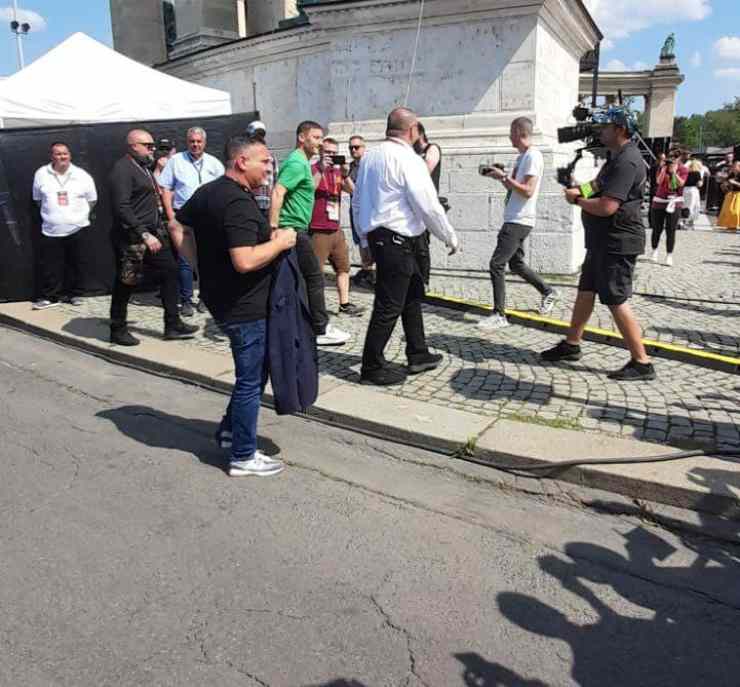 Siviglia-Roma, tifosi in delirio per Totti - FOTO