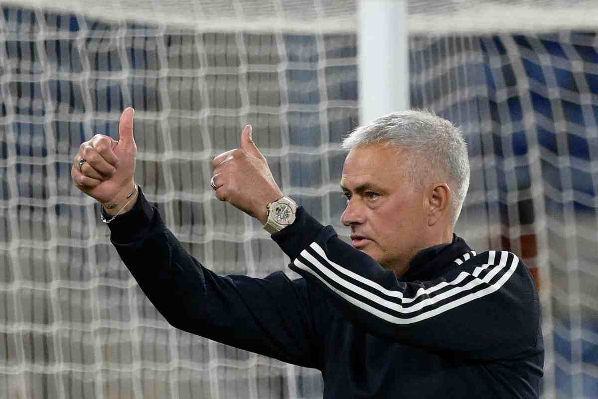 Futuro Mourinho, incontro segreto e firma: pronto un biennale