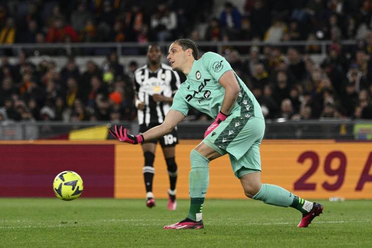 "Difficile dire di no alla Roma": il bianconero rompe il silenzio