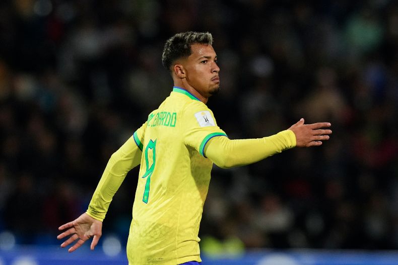 Calciomercato Roma, assist dalla Ligue 1: via libera per il bomber