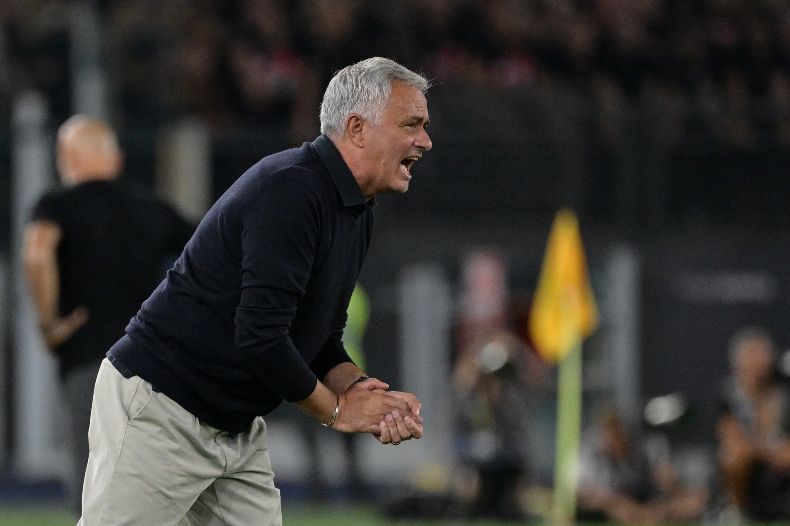 Cassano asfalta Mourinho: "Ha poca vita a Roma"