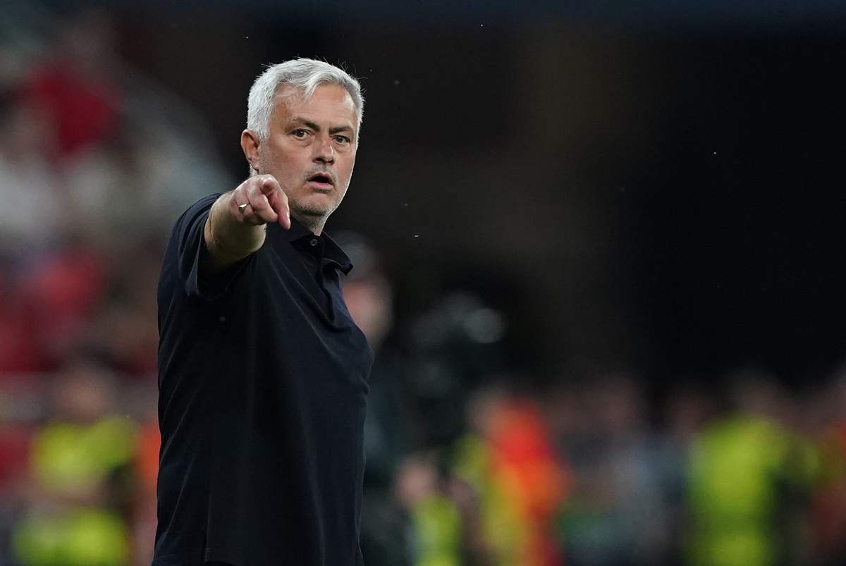 Roma-Milan, esclusione Mourinho: probabili formazioni e dove vederla