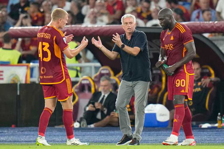 Roma, turnover Mourinho: comincia il tour de force