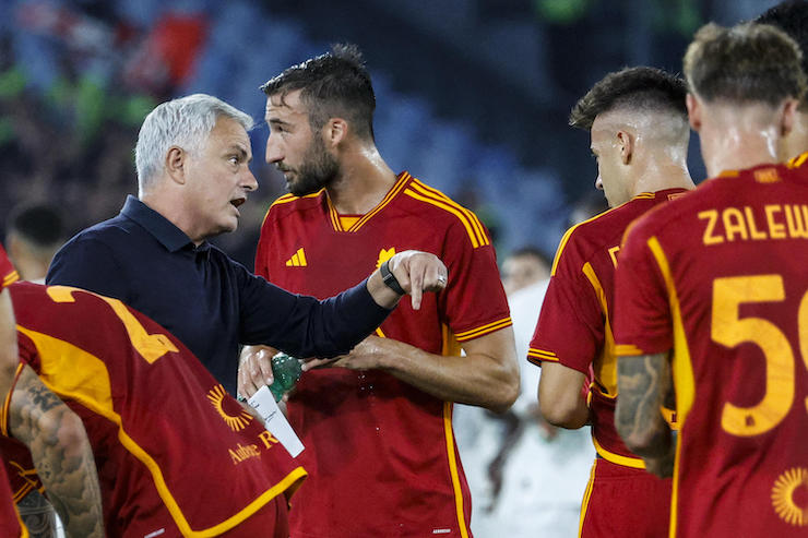 Roma dimezzata: Mourinho dovrà farne a meno