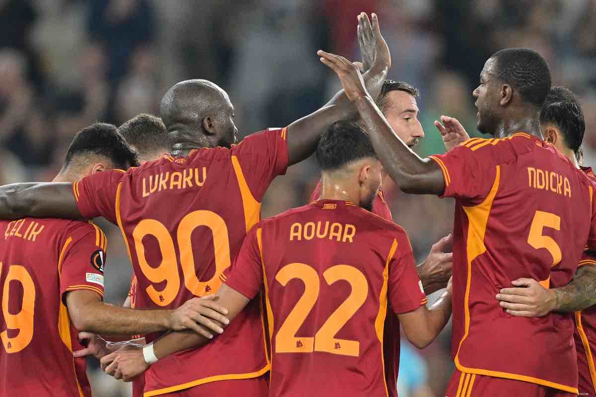Voti Roma-Servette 4-0, Lukaku-Belotti da impazzire: Pellegrini show, ma c'è un 5