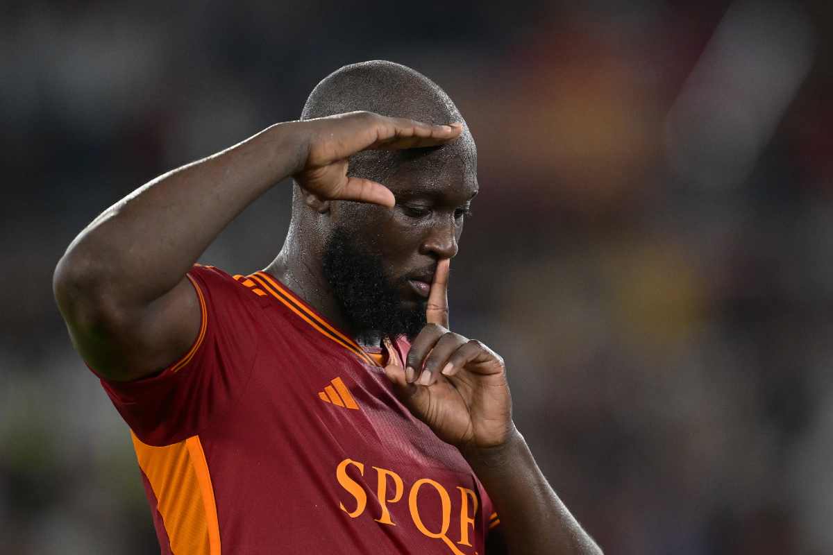 La curva dell'Inter risponde a Lukaku: annuncio choc
