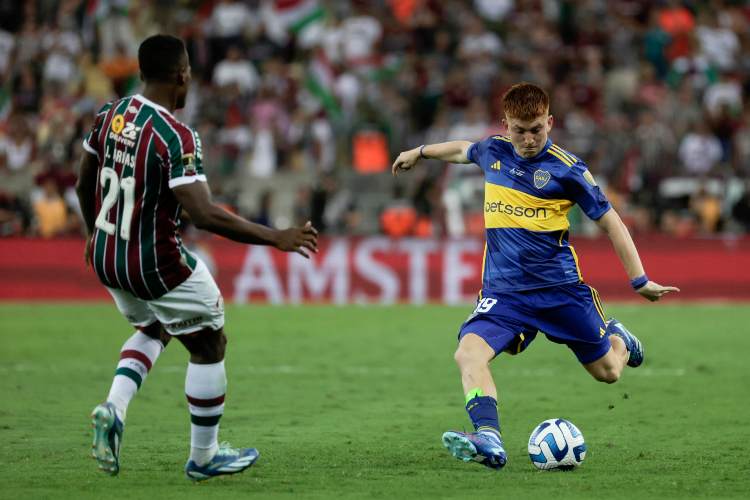 Calciomercato Roma, clausola pagata e addio: resta solo per la firma