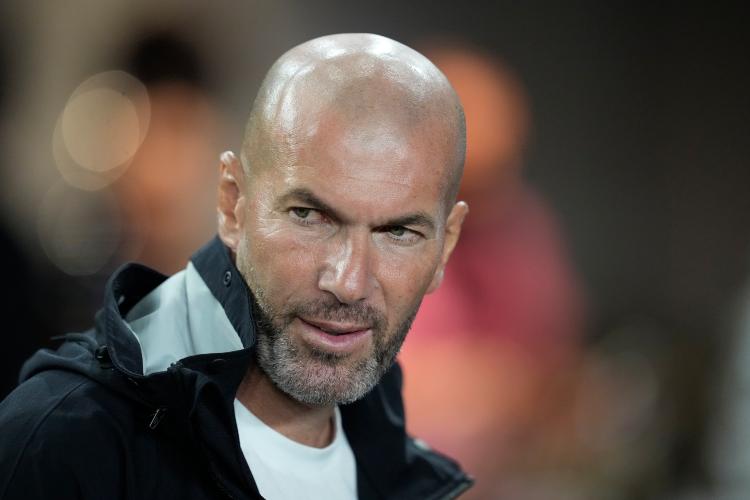 Zidane al posto di Mourinho: messaggio al presidente