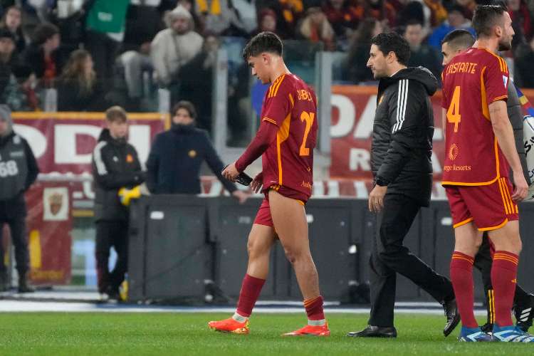 Infortunio Dybala, esami strumentali per l'argentino