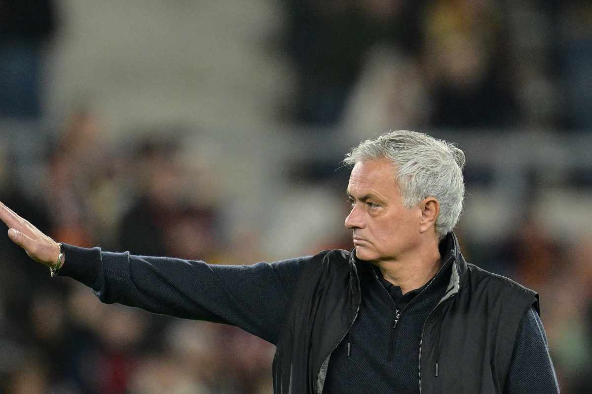 Calciomercato Roma, tutti gli indizi portano in Premier: colpo low-cost