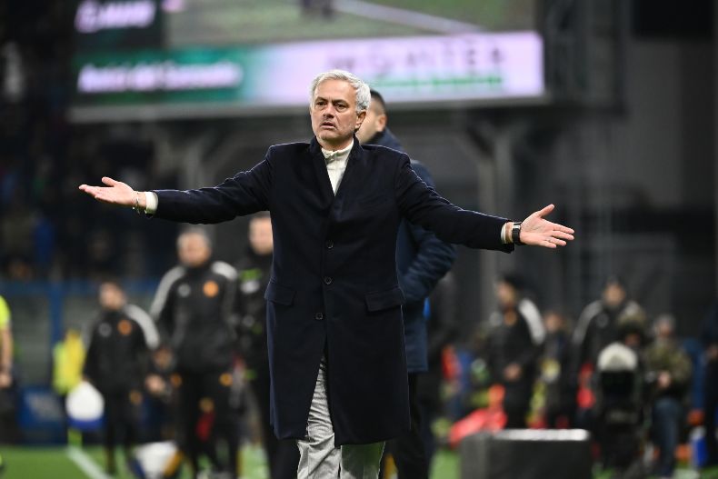Roma-Fiorentina, Mourinho in conferenza stampa | LIVE