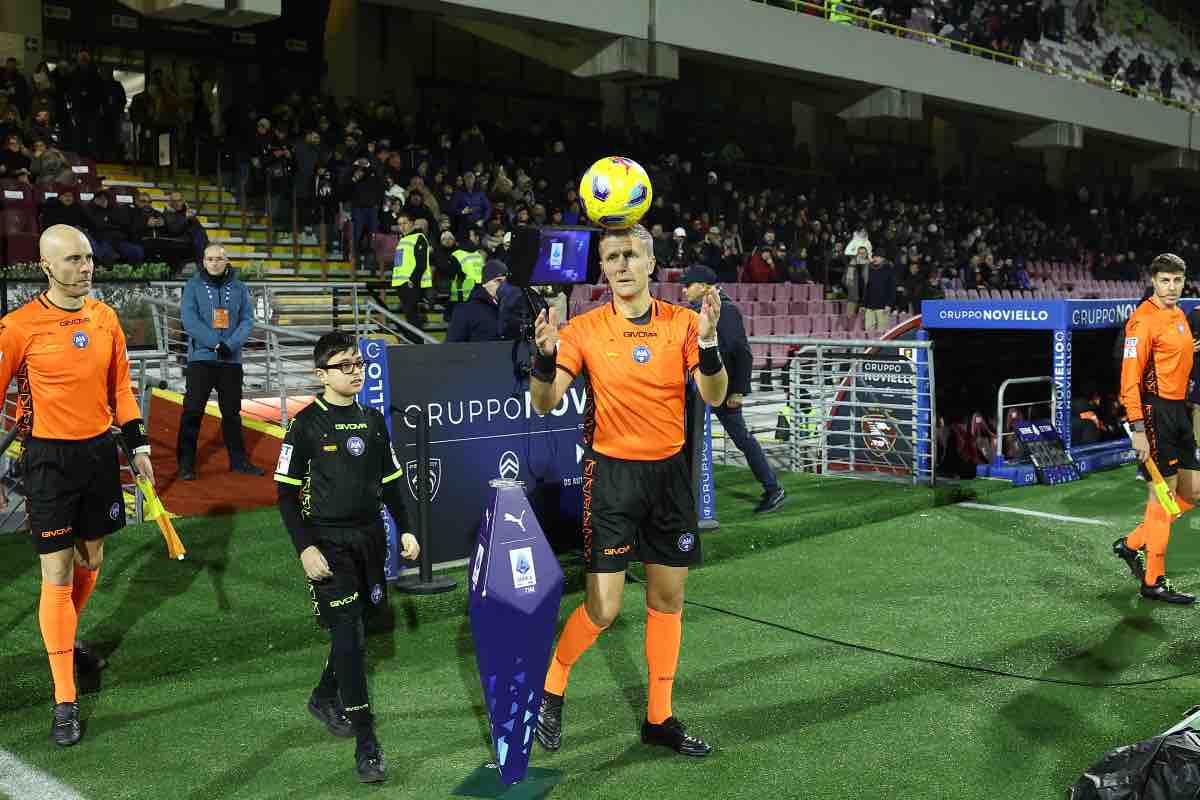 Pietra in campo, rosso diretto e nuovo infortunio prima della Roma: succede di tutto