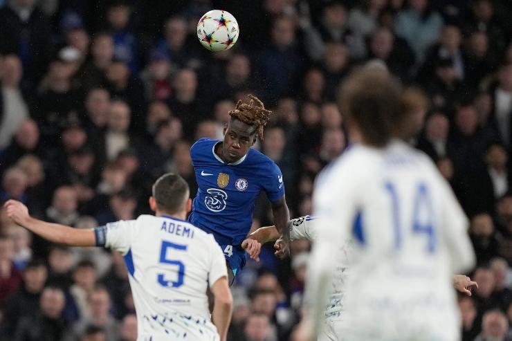 Dalla Roma al Milan, scippo in difesa: arriva con Matic