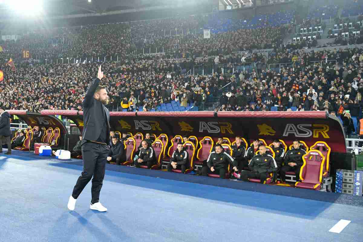 Mourinho e De Rossi, Olimpico diviso: non si era mai visto